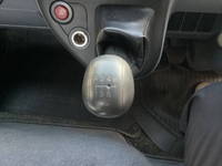 三菱ふそうキャンター平ボディ小型（2t・3t）[写真32]