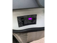 三菱ふそうキャンター平ボディ小型（2t・3t）[写真35]