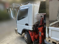 三菱ふそうキャンタークレーン6段小型（2t・3t）[写真07]