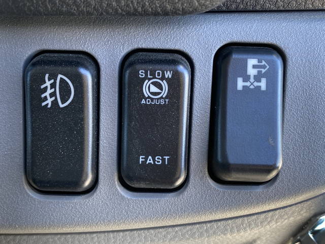 三菱ふそうキャンターローダーダンプ小型（2t・3t）[写真36]