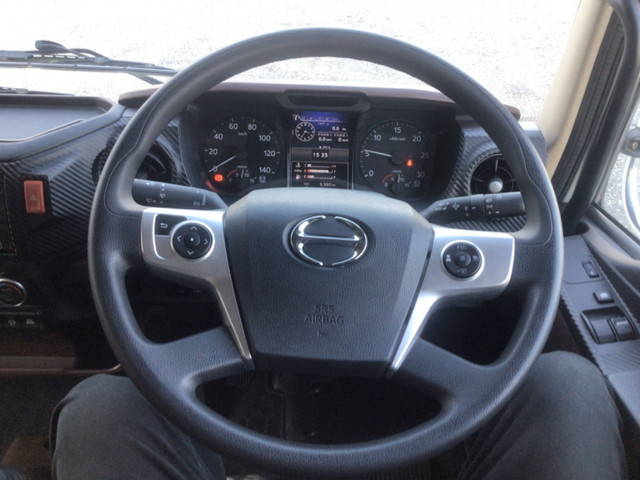 日野レンジャーアルミウイング中型（4t）[写真28]