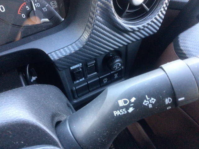 日野レンジャーアルミウイング中型（4t）[写真34]