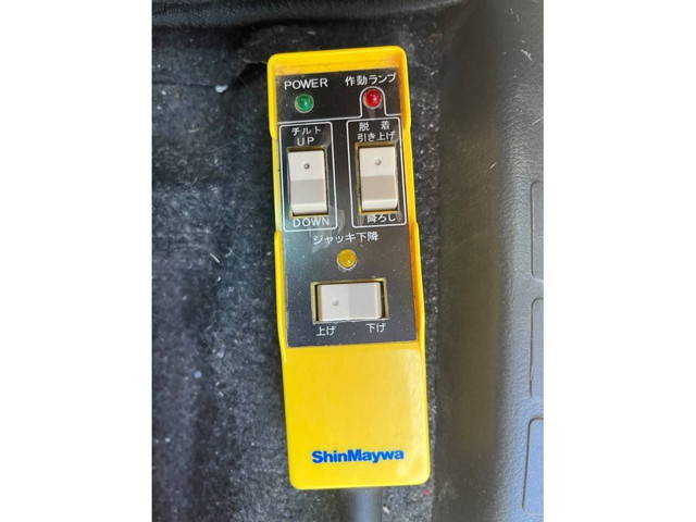 日野プロフィアコンテナ専用車大型（10t）[写真27]