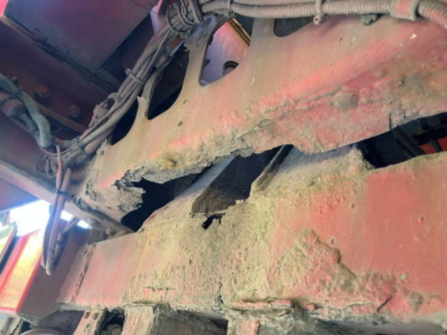 日野プロフィアコンテナ専用車大型（10t）[写真37]