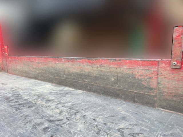 三菱ふそうキャンターダンプ小型（2t・3t）[写真09]