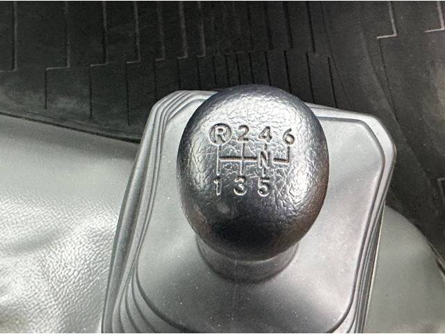 日野デュトロクレーン4段小型（2t・3t）[写真32]