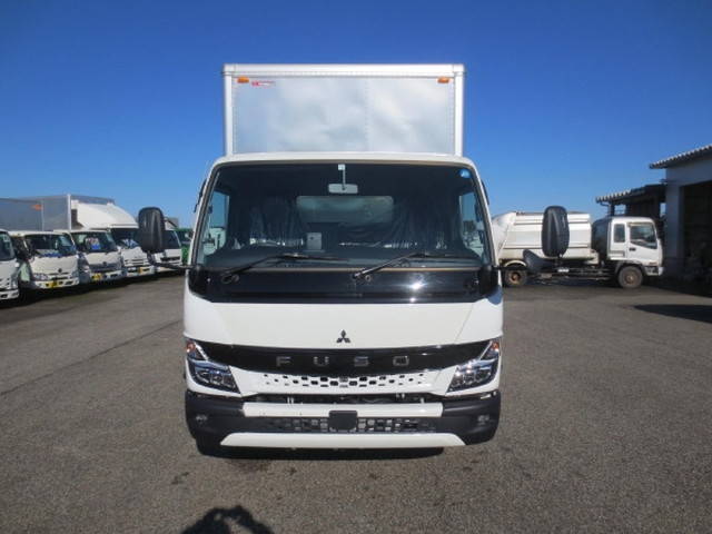 三菱ふそうキャンターアルミバン小型（2t・3t）[写真05]