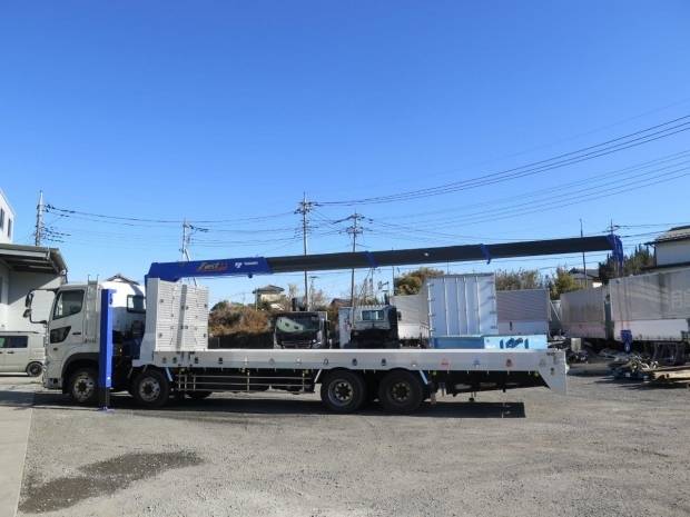 日野プロフィアセルフクレーン4段大型（10t）[写真10]