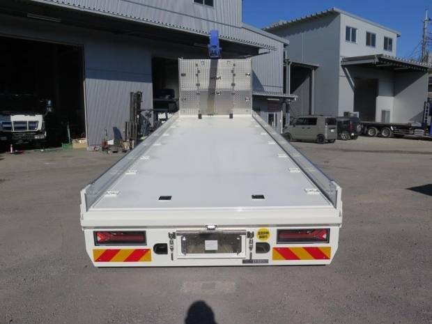 日野プロフィアセルフクレーン4段大型（10t）[写真11]