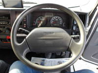 いすゞエルフクレーン5段小型（2t・3t）[写真33]