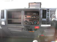 いすゞエルフクレーン5段小型（2t・3t）[写真35]