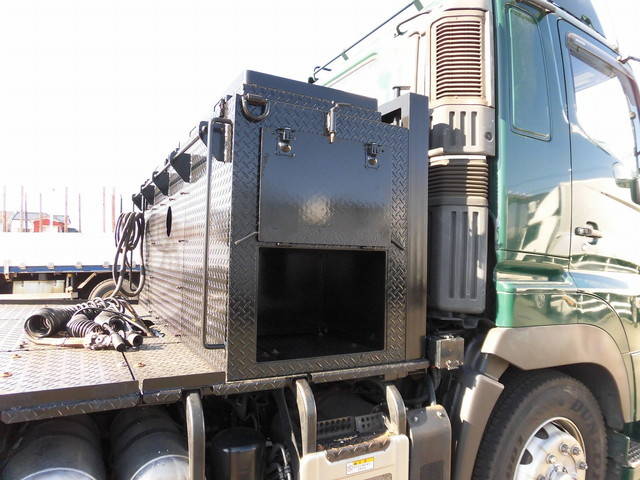 日野プロフィアトレーラーヘッド（トラクターヘッド）大型（10t）[写真23]