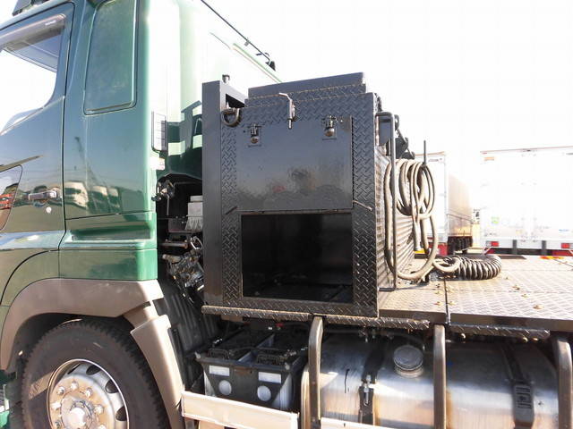 日野プロフィアトレーラーヘッド（トラクターヘッド）大型（10t）[写真24]