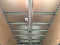 三菱ふそうキャンターアルミウイング小型（2t・3t）[写真14]