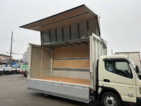 三菱ふそうキャンターアルミウイング小型（2t・3t）[写真17]