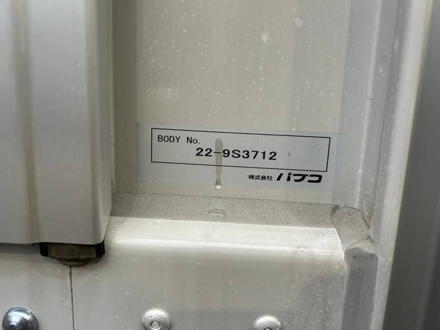 三菱ふそうキャンターアルミウイング小型（2t・3t）[写真22]