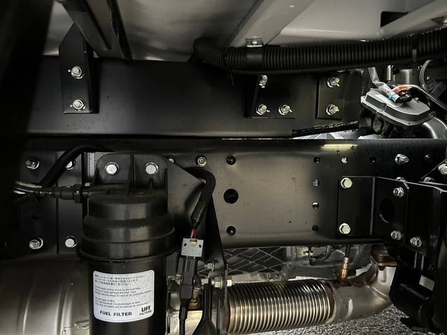 三菱ふそうキャンターアルミウイング小型（2t・3t）[写真23]