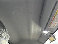 三菱ふそうキャンターアルミウイング小型（2t・3t）[写真36]