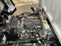 三菱ふそうキャンターアルミウイング小型（2t・3t）[写真37]