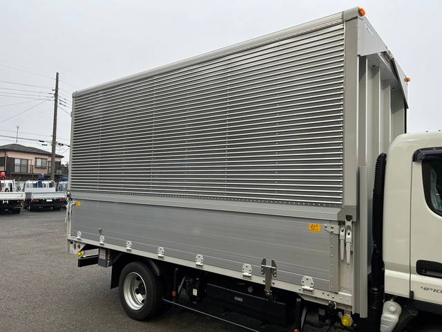 三菱ふそうキャンターアルミウイング小型（2t・3t）[写真08]