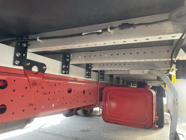 日野レンジャーアルミウイング中型（4t）[写真11]