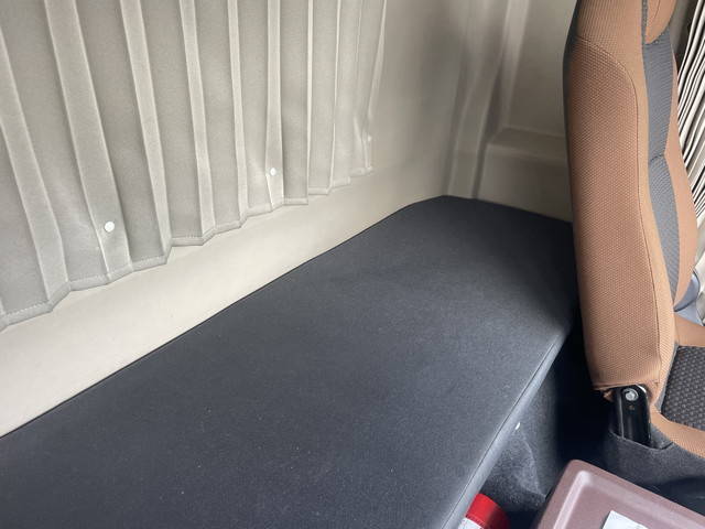 日野レンジャーアルミウイング中型（4t）[写真23]