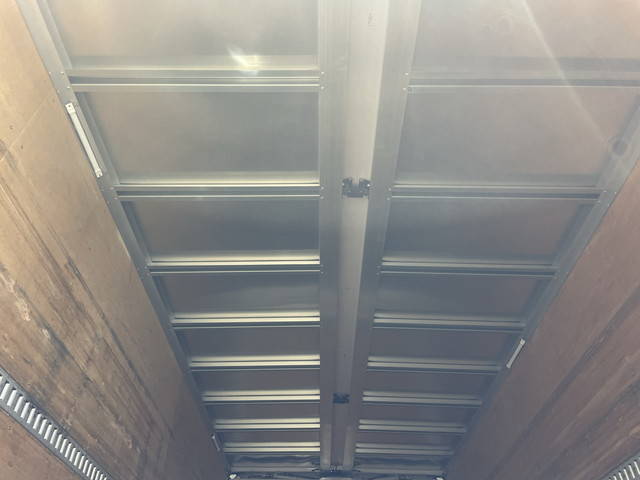 日野レンジャーアルミウイング中型（4t）[写真09]