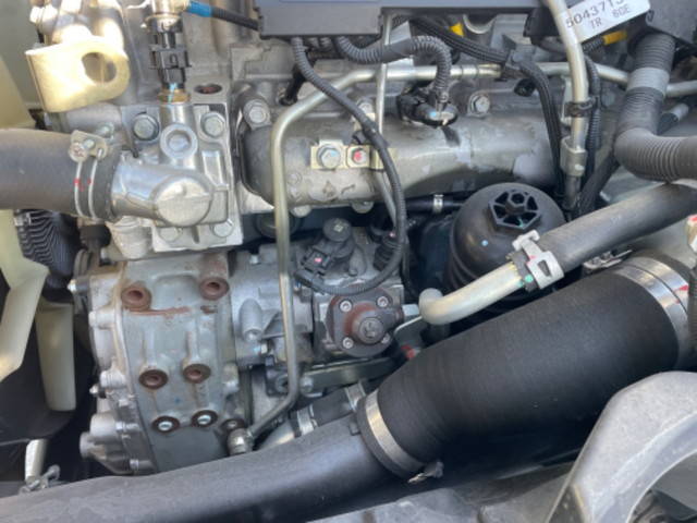 三菱ふそうキャンター平ボディ小型（2t・3t）[写真17]