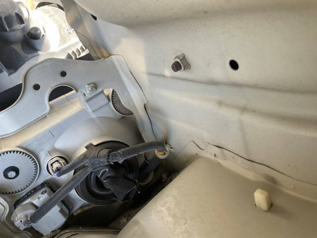 三菱ふそうキャンター平ボディ小型（2t・3t）[写真20]