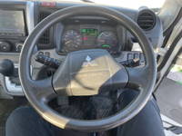 三菱ふそうキャンター平ボディ小型（2t・3t）[写真28]