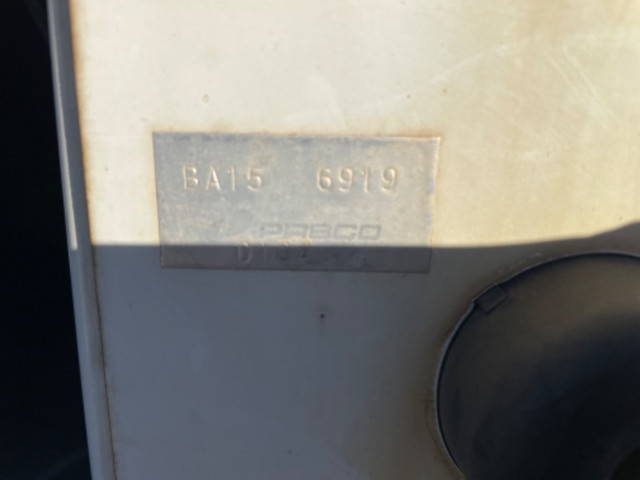 三菱ふそうキャンター平ボディ小型（2t・3t）[写真09]