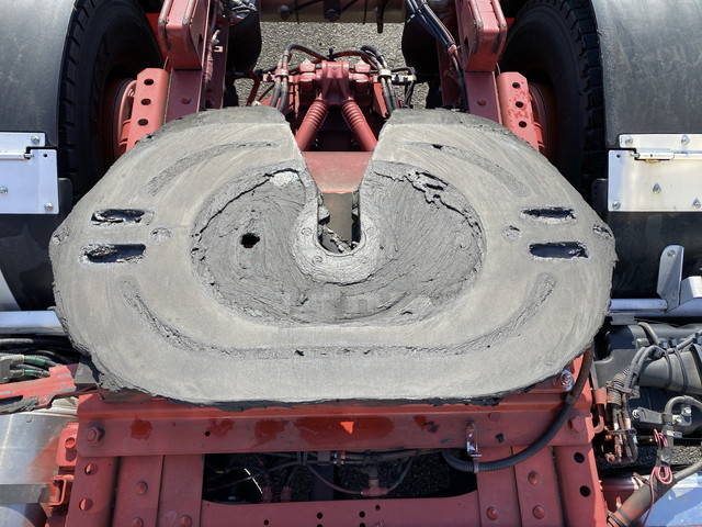 いすゞギガトレーラーヘッド（トラクターヘッド）大型（10t）[写真13]