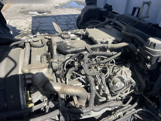 日野レンジャーアルミウイング中型（4t）[写真16]