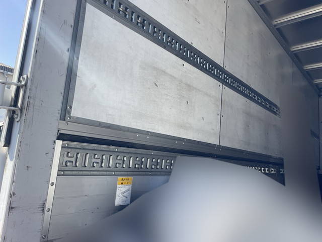 日野レンジャーアルミウイング中型（4t）[写真08]