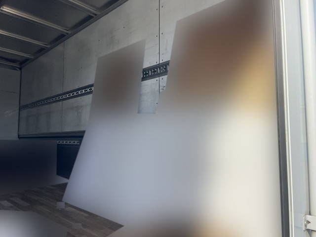 日野レンジャーアルミウイング中型（4t）[写真09]