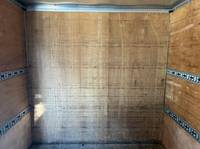 いすゞエルフアルミバン小型（2t・3t）[写真17]