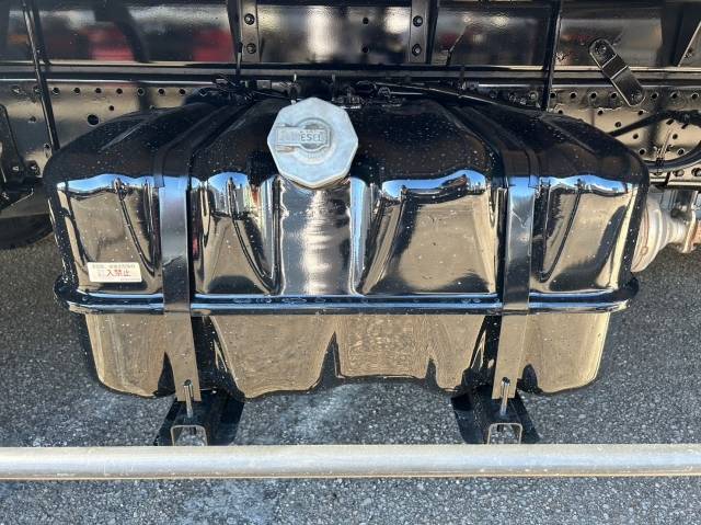 いすゞエルフアルミバン小型（2t・3t）[写真24]