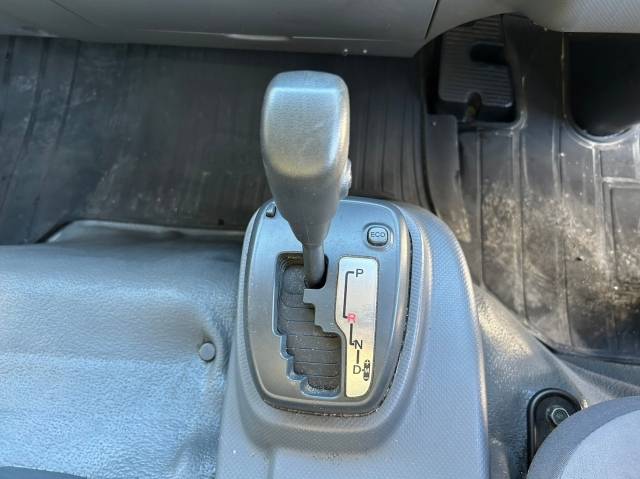 いすゞエルフアルミバン小型（2t・3t）[写真27]