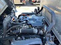 いすゞエルフアルミバン小型（2t・3t）[写真32]