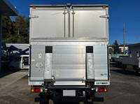 いすゞエルフアルミバン小型（2t・3t）[写真09]