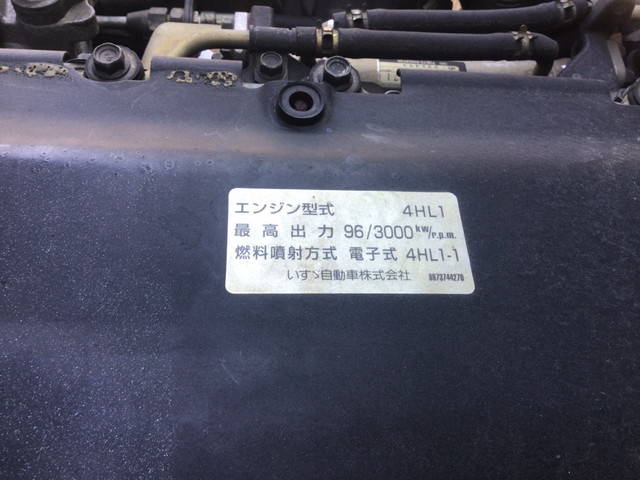 いすゞエルフ幌ウイング小型（2t・3t）[写真25]