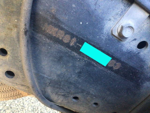 いすゞエルフ幌ウイング小型（2t・3t）[写真30]