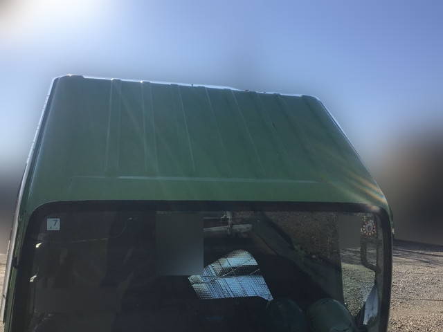 いすゞエルフ幌ウイング小型（2t・3t）[写真07]