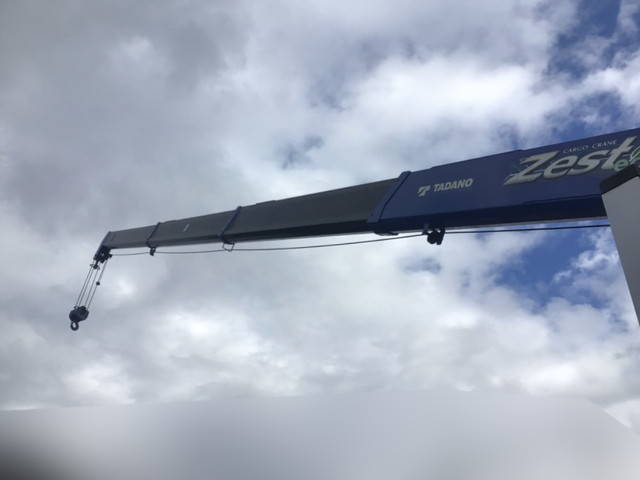 いすゞギガセルフクレーン4段大型（10t）[写真15]