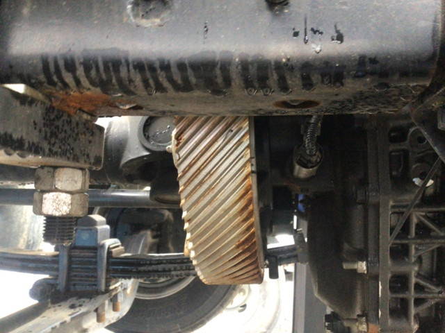 いすゞギガセルフクレーン4段大型（10t）[写真21]