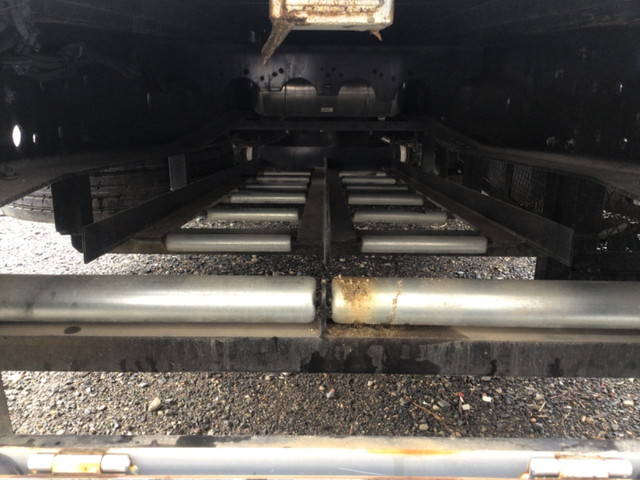 いすゞギガセルフクレーン4段大型（10t）[写真22]