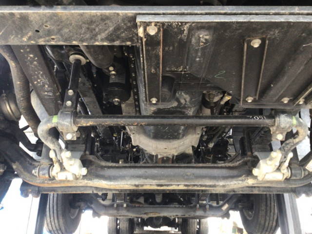 いすゞギガセルフクレーン4段大型（10t）[写真23]