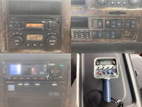 いすゞギガセルフクレーン4段大型（10t）[写真36]