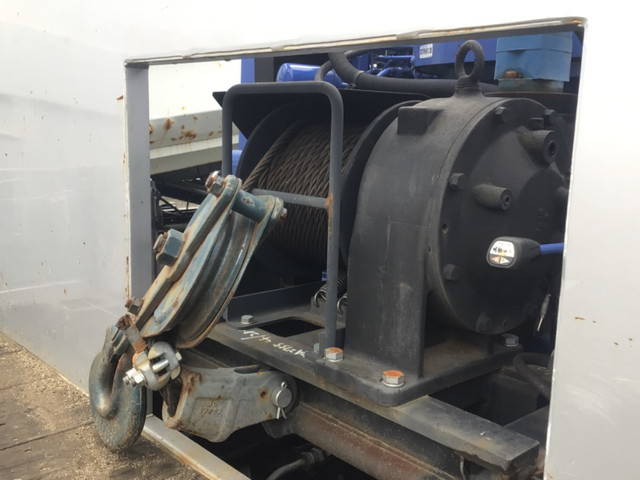 いすゞギガセルフクレーン4段大型（10t）[写真09]