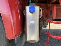 UDトラックスクオン平ボディ大型（10t）[写真15]